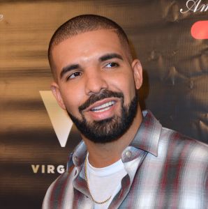 Drake Debuts Signature Night Owl Goblet At Sugar Factory American Brasserie
