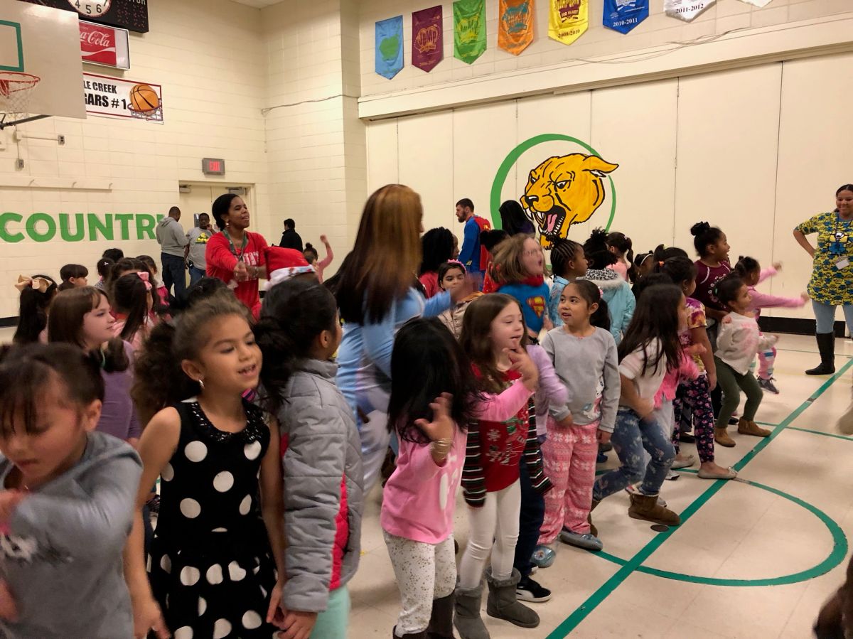 #PubsPajamaJam At Steele Creek Elementary